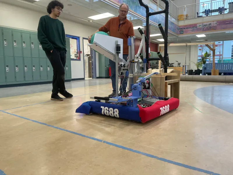 BUILD SEASON - IMG_2862